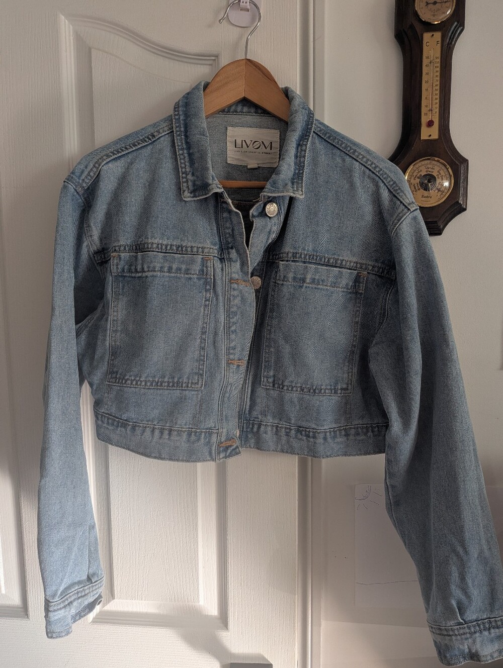 Livom Cropped Denim Jacket — Light Wash Blue